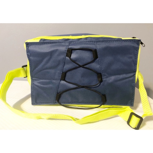 Trueliving 24 Can Soft Side Cooler, NEW,
Navy Blue & Neon Yellow - Picture 2 of 7